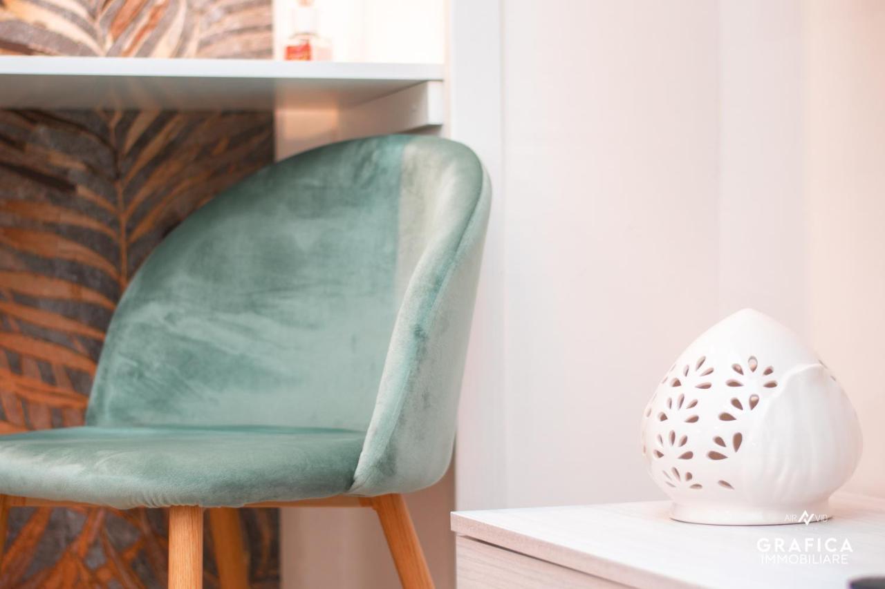 Ameli Home Luxury Apartment Taranto Exteriör bild